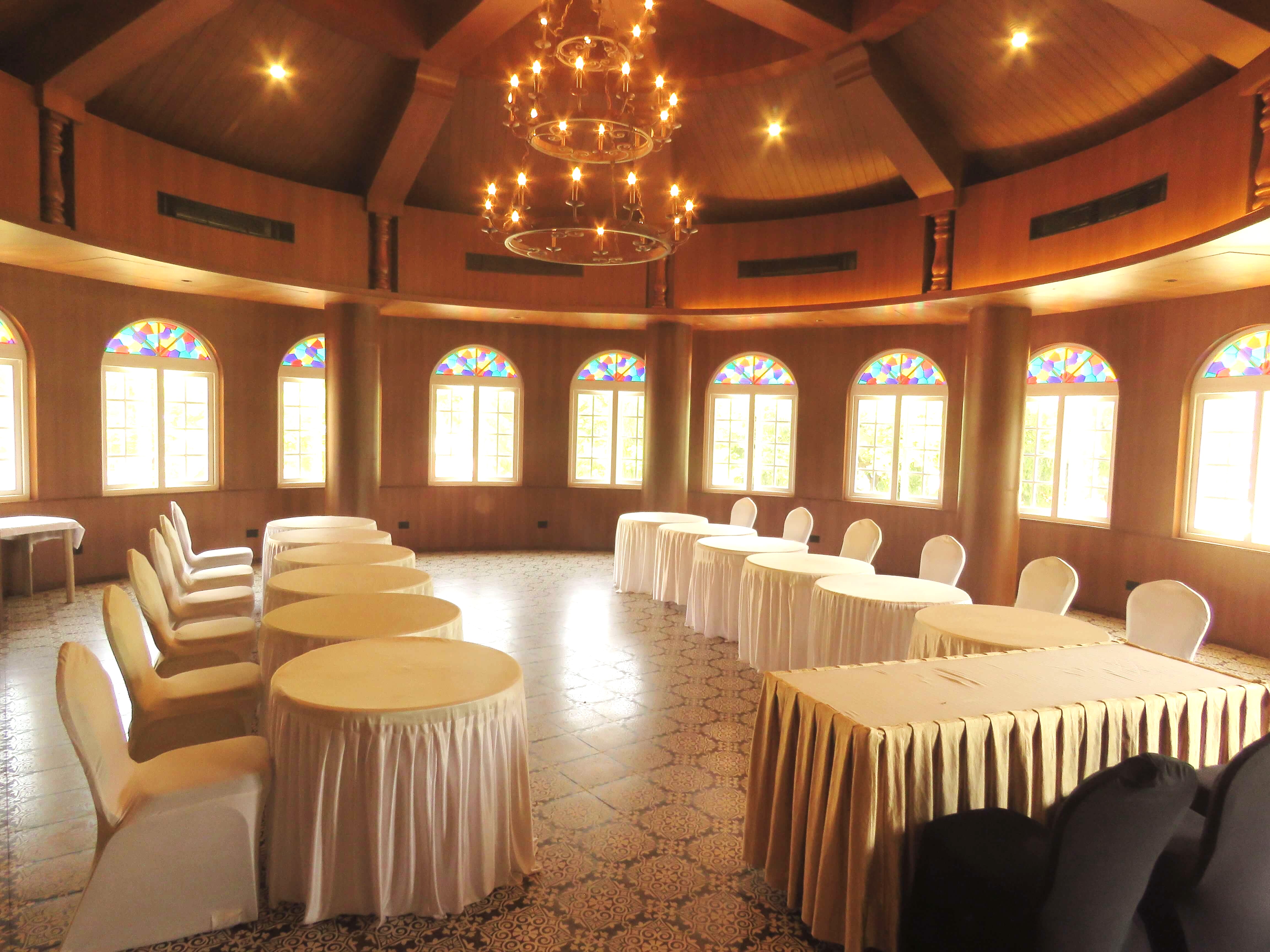 Solario Hall